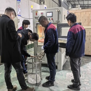 客户案例-塑胶毛边处理机