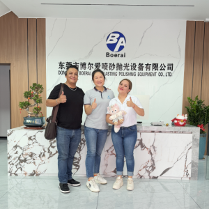 意大利客户-湿式喷砂机