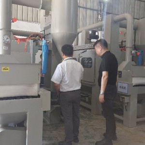 客户案例——防爆输送式喷砂机